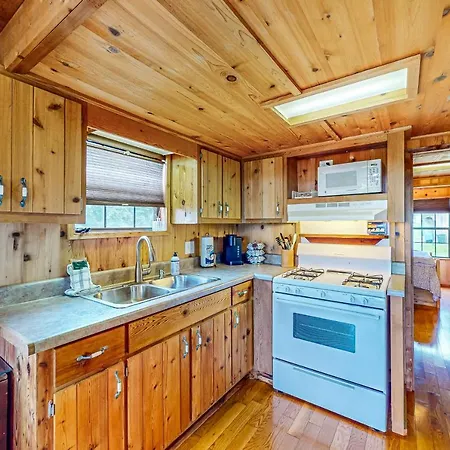 Seneca Lake Serenity Hector Exterior photo