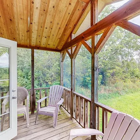 Seneca Lake Serenity Hector Exterior photo